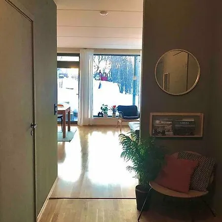 Apartment 3-roms Leilighet Pa 85 Kvm, Midt I By *