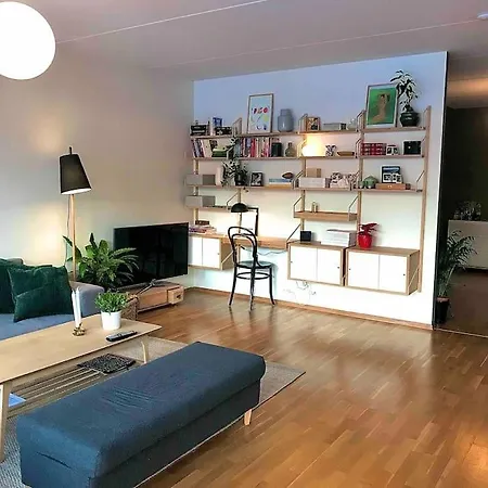 3-roms Leilighet Pa 85 Kvm, Midt I By Apartmán Tromsø